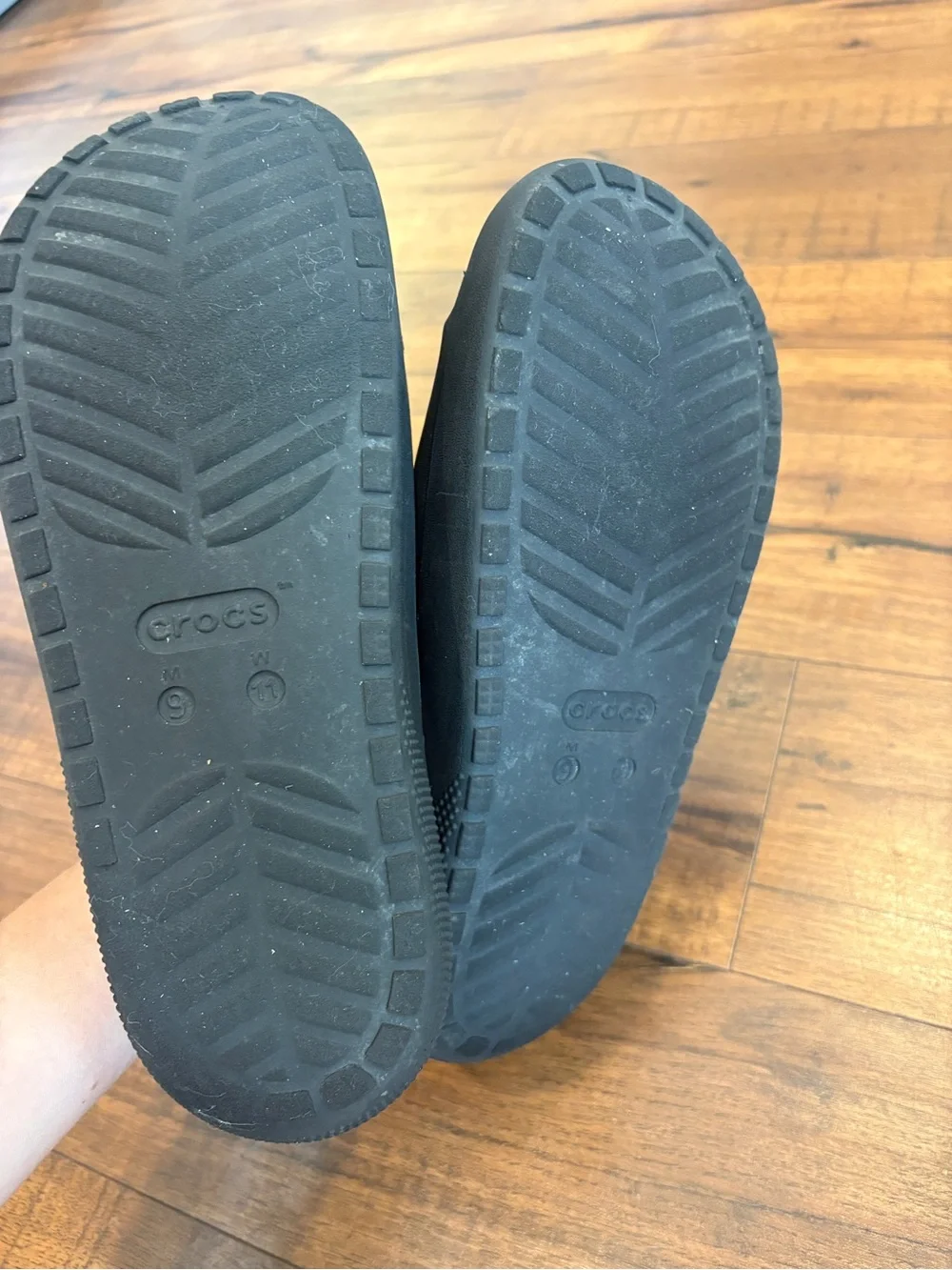 Crocs Classic Slide 2.0 Black Sandals Mens Size 9 Slip On Foam Slides 209401